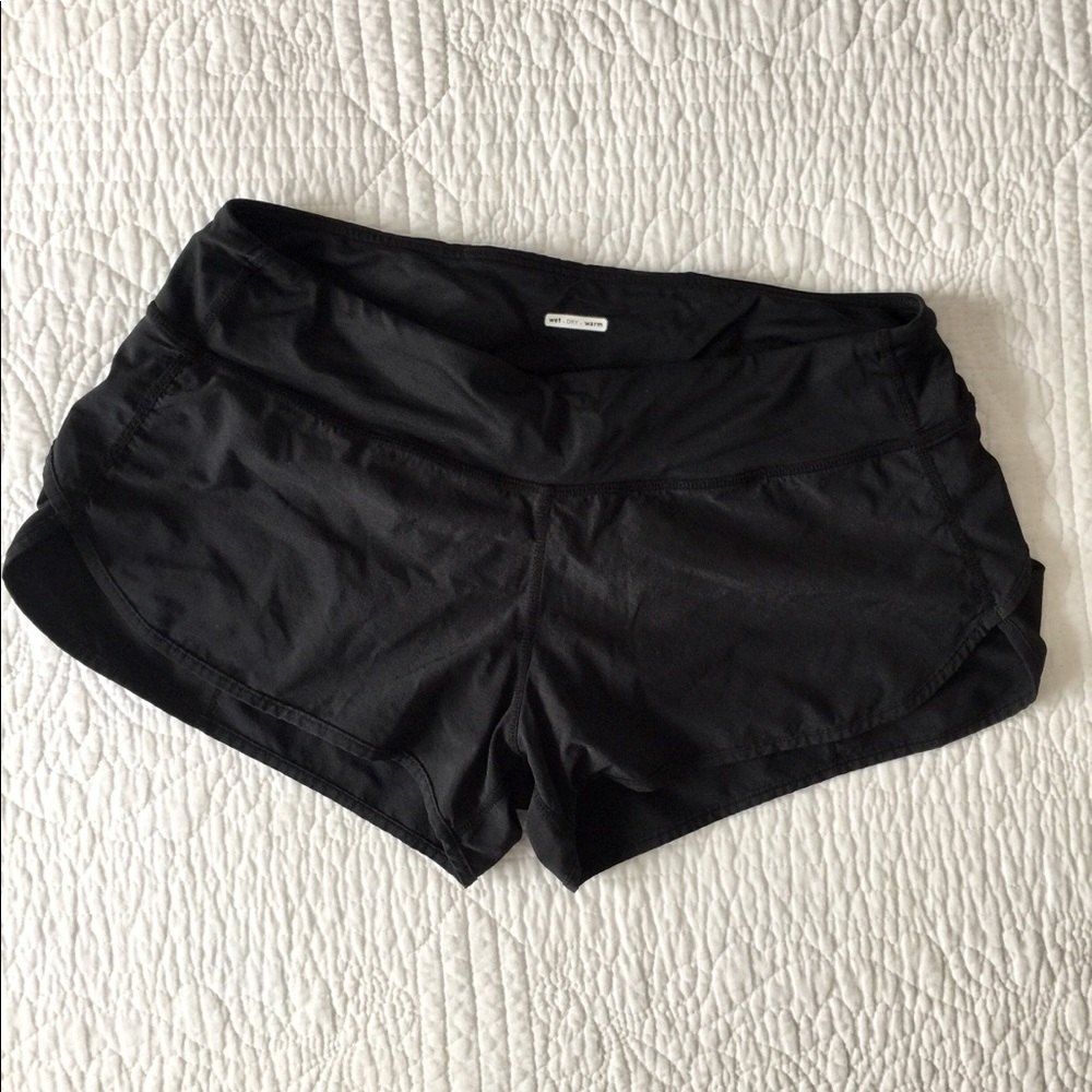 Lululemon Speed Up Shorts 2.5”